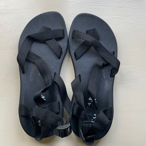 Black sandals, chaco knock offs
